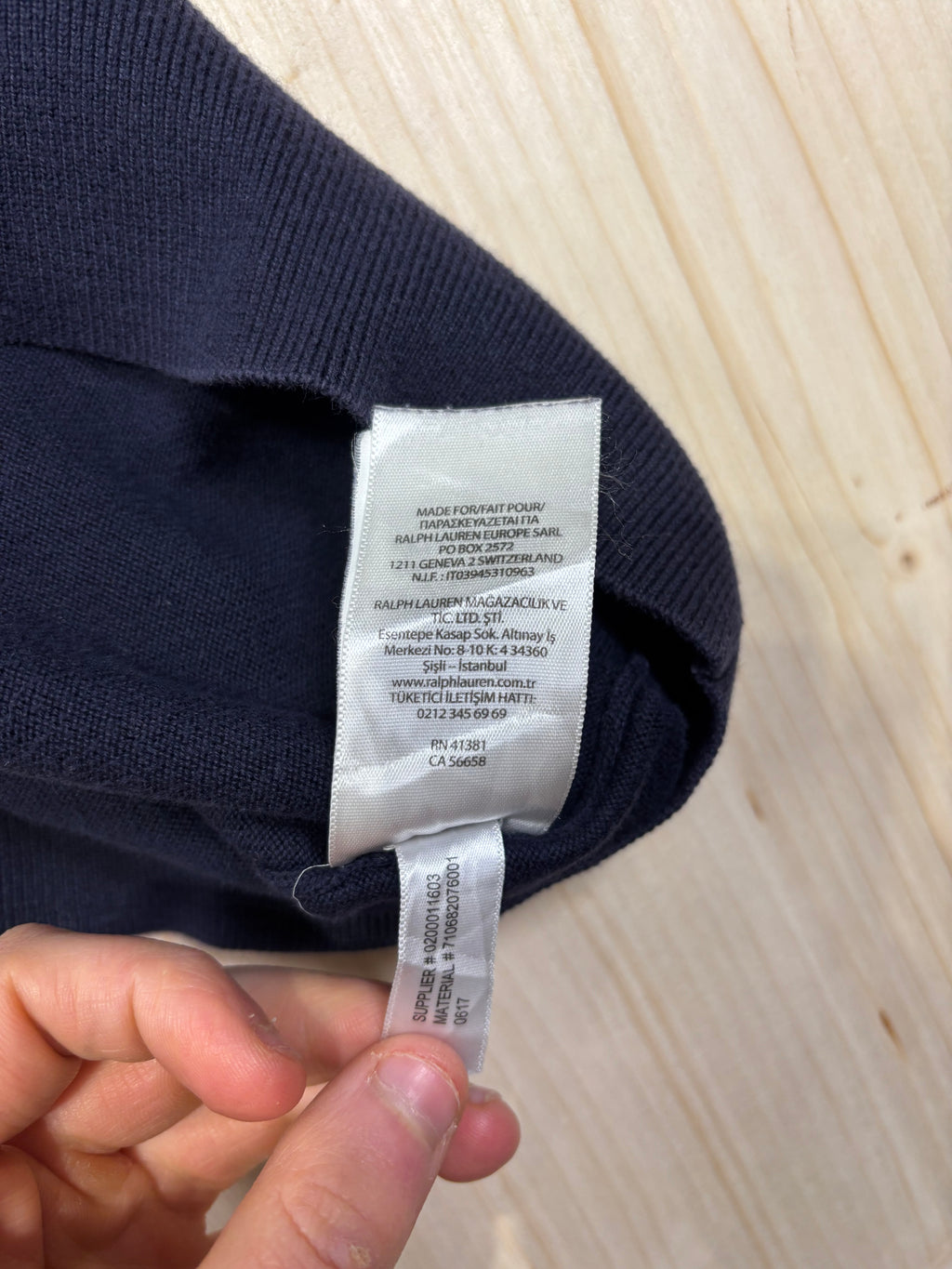 Polo Ralph Lauren Vintage V-Neck Sweater – Navy Blue