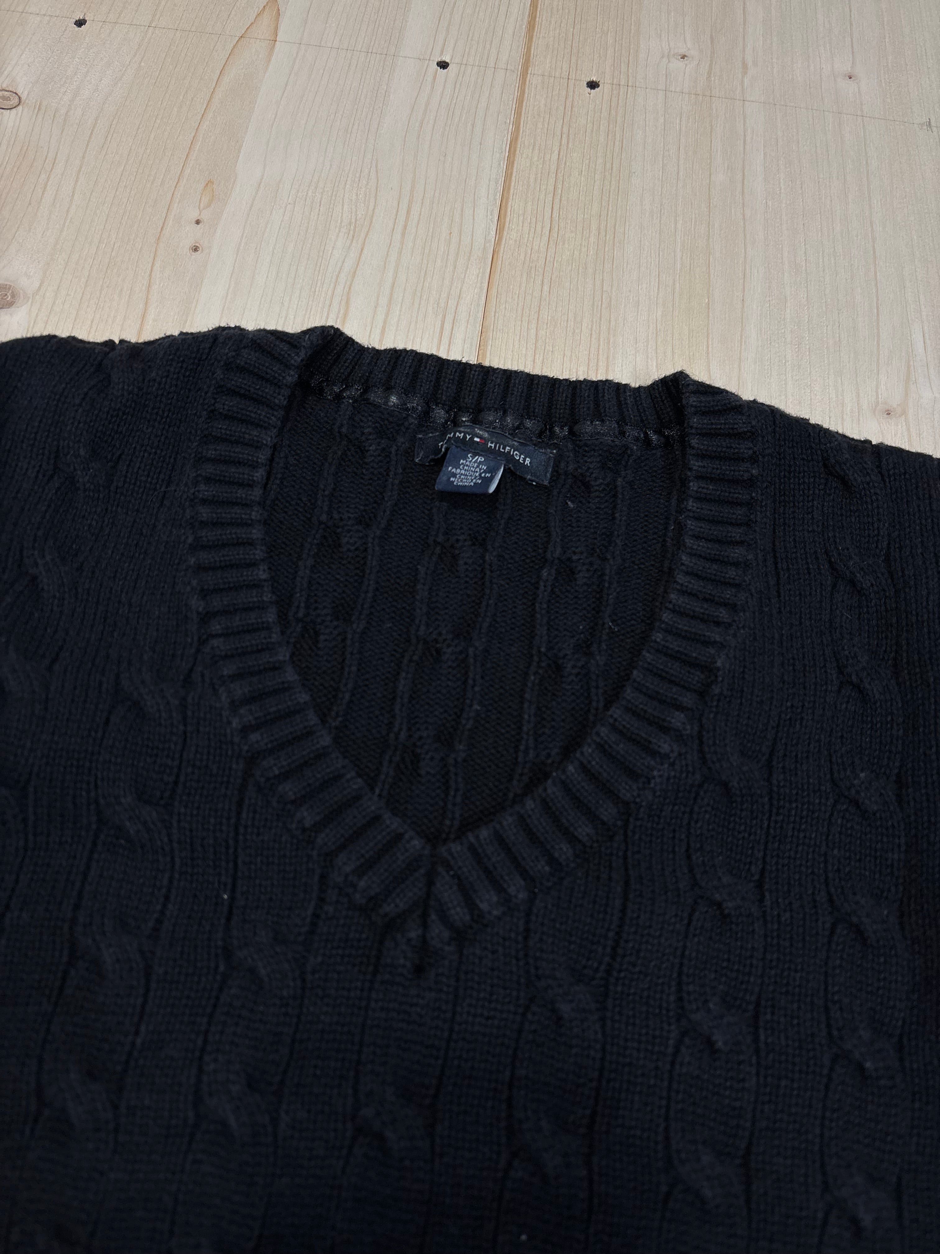Vintage Tommy Hilfiger Cable Knit V-Neck Sweater – Black