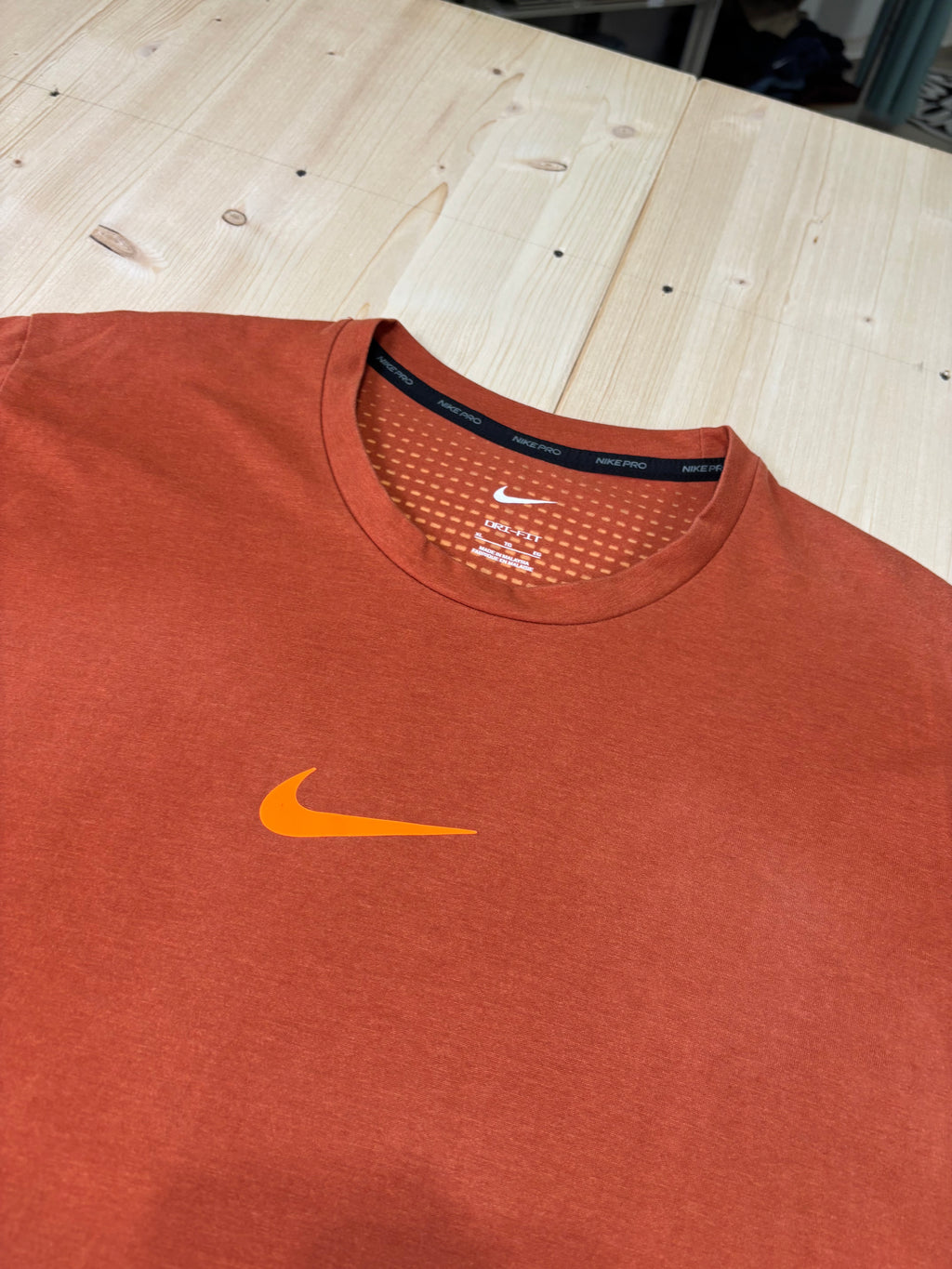 T-Shirt Nike Pro Training Arancione
