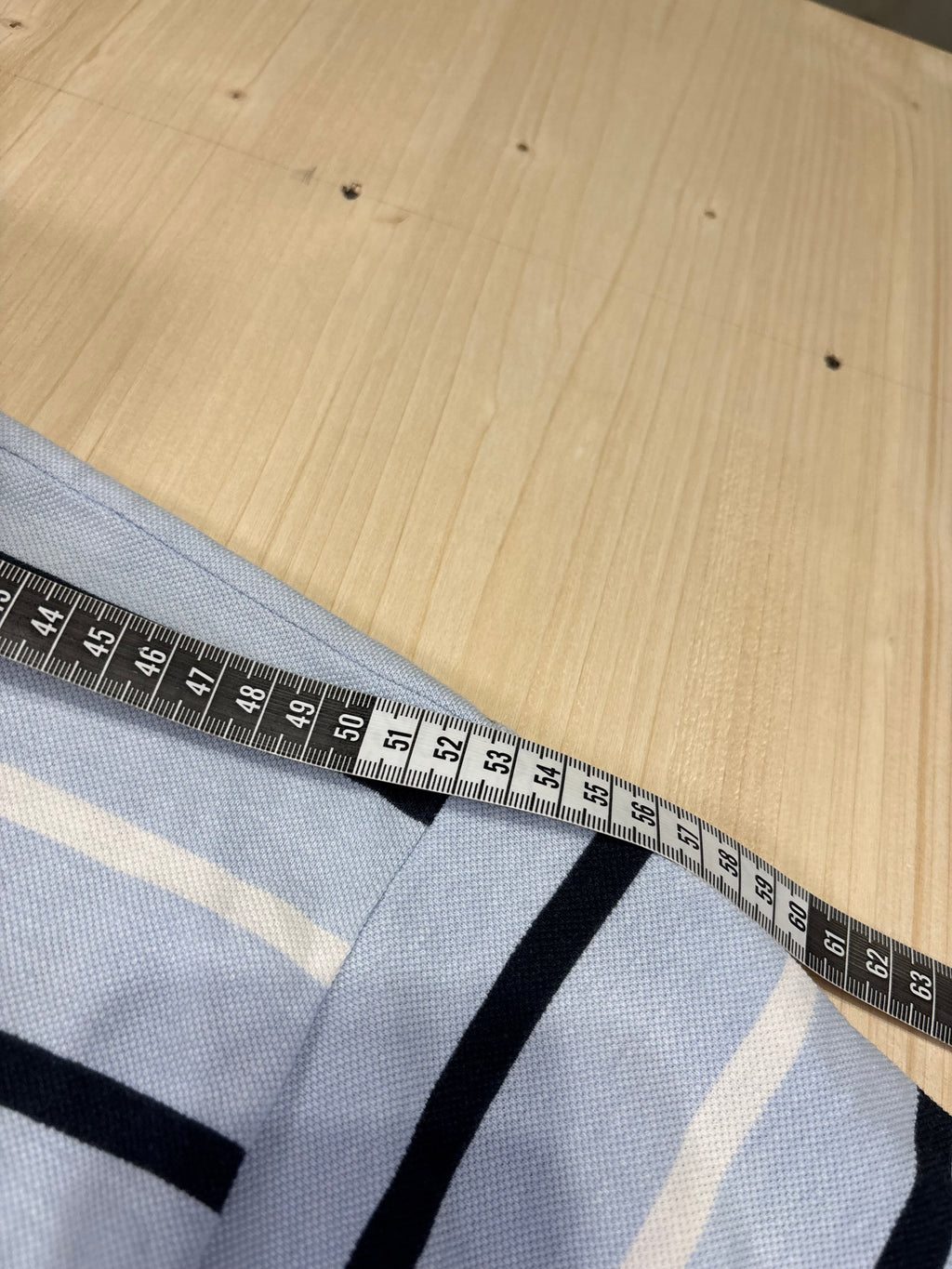 Polo Lacoste Uomo Azzurro Chiaro a Righe Orizzontali con Logo