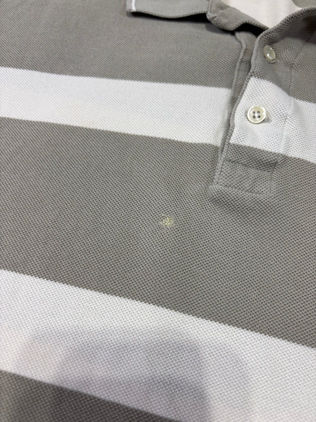 Polo Lacoste Uomo Grigio Tortora a Righe Orizzontali Bianche