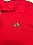 Polo Lacoste Uomo Rossa con Taschino e Logo Ricamato – Regular Fit