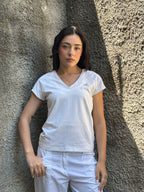 Maglietta Bianca Adidas Scollo a V - Top Sportivo Regular Fit