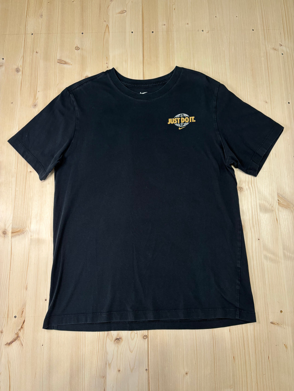 T-shirt Nike Just Do It World Tour Nera
