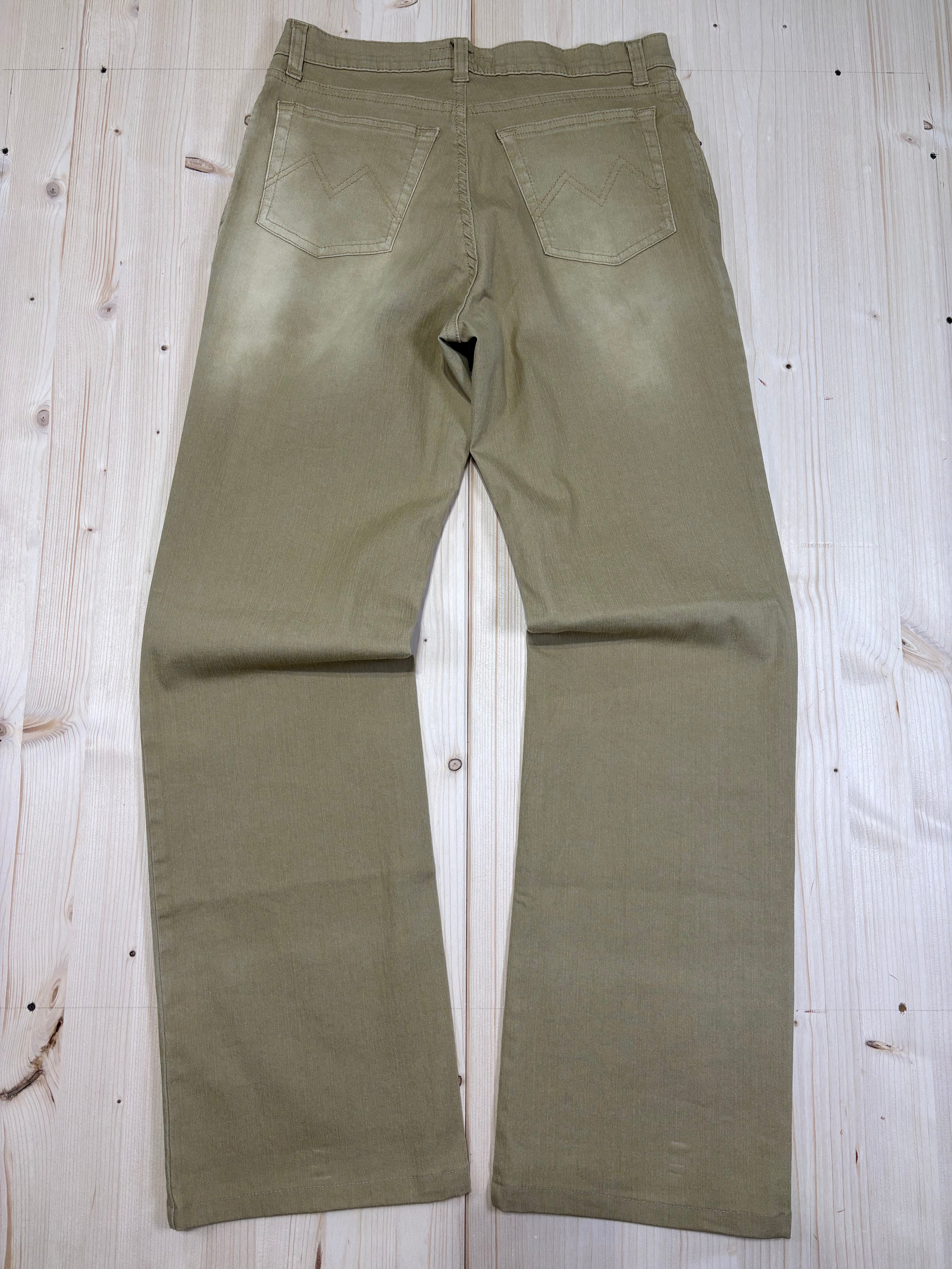 Vintage Y2K Khaki Straight Fit Jeans – Studded Side Detail