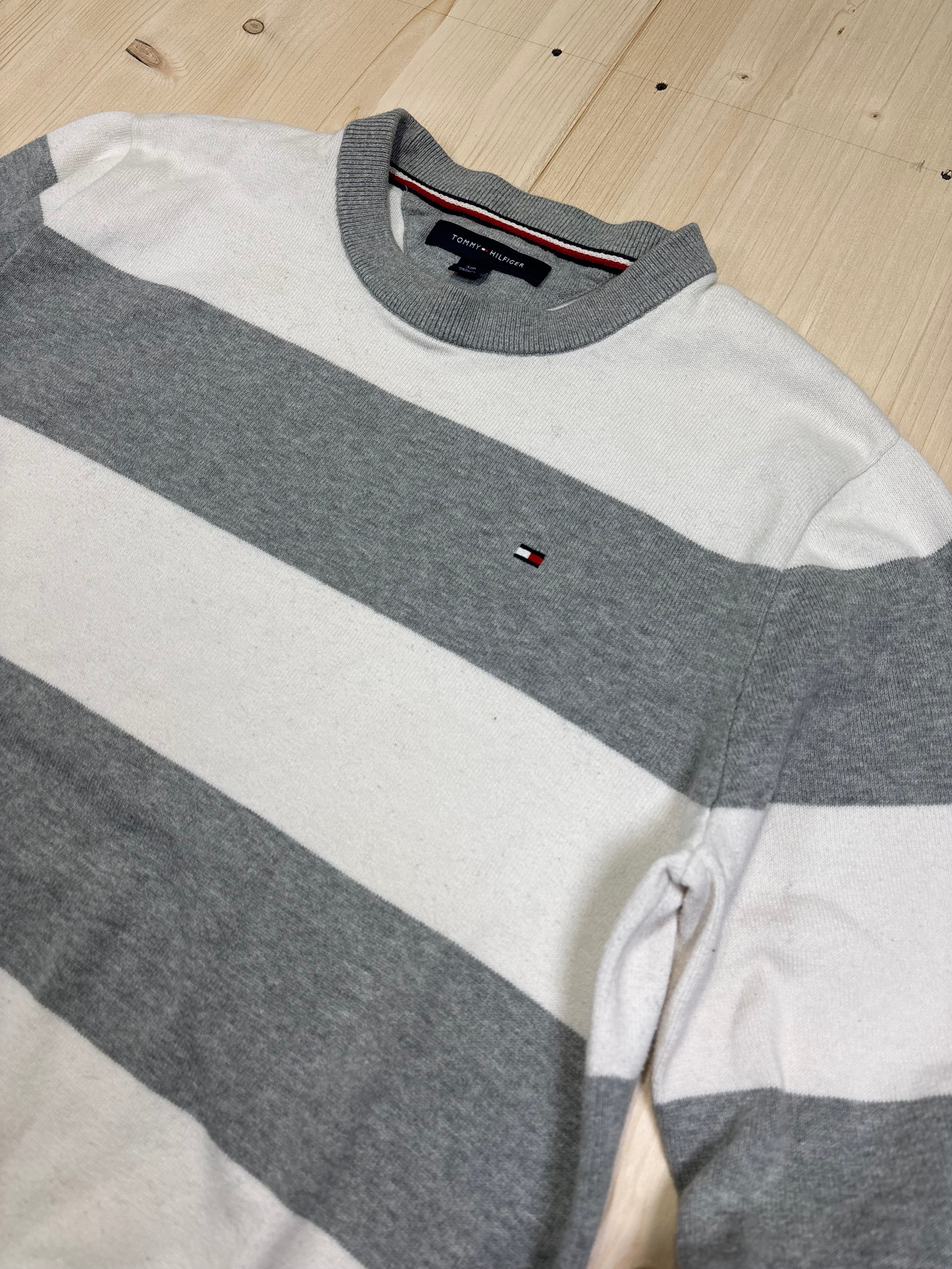 Vintage Tommy Hilfiger Striped Crewneck Sweater – Grey & White
