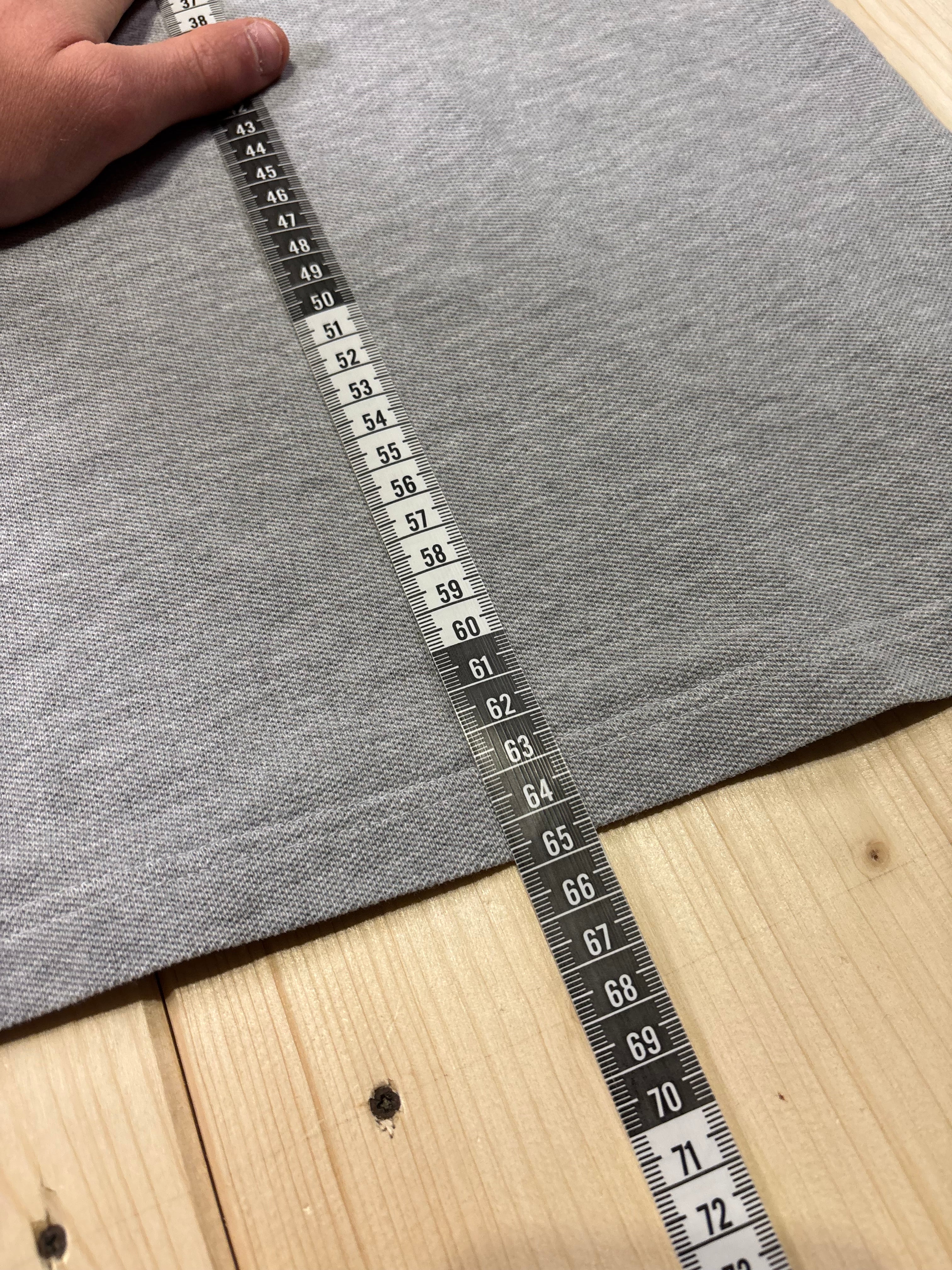 Polo Lacoste Uomo Grigia con Logo Ricamato – Regular Fit