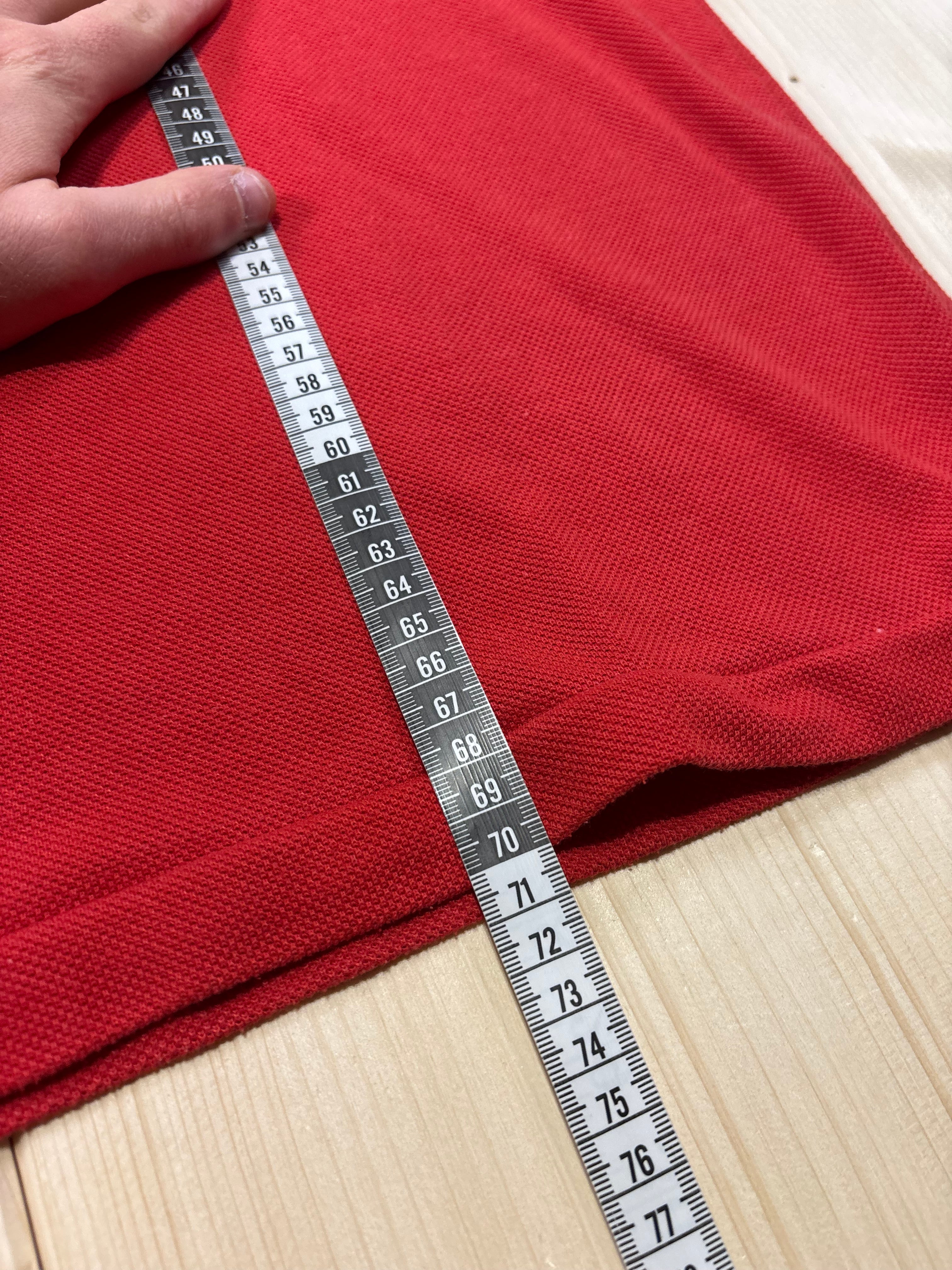 Polo Lacoste Uomo Rossa con Logo Ricamato – Regular Fit