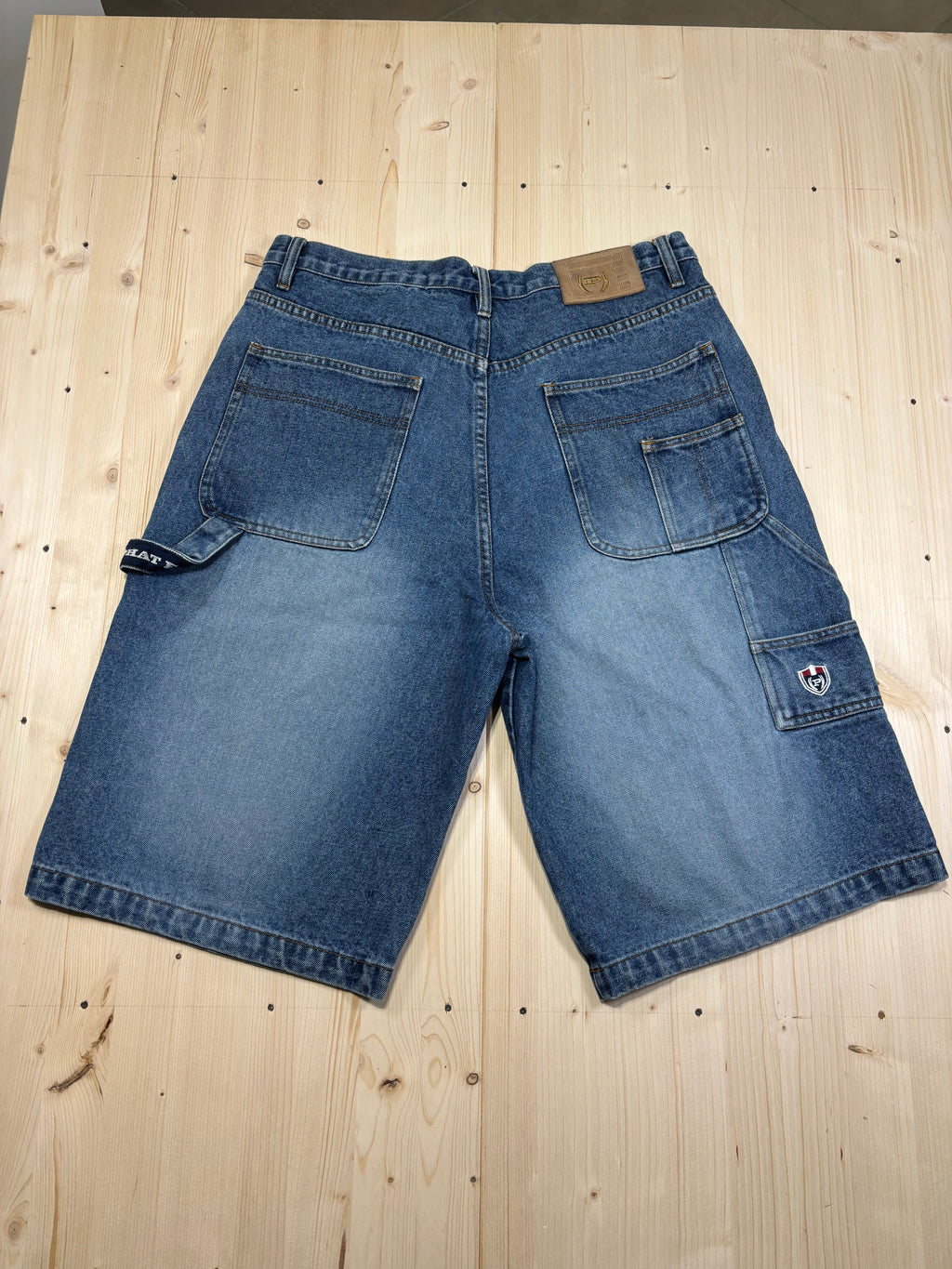 Bermuda Vintage Denim Carpenter Phat Farm