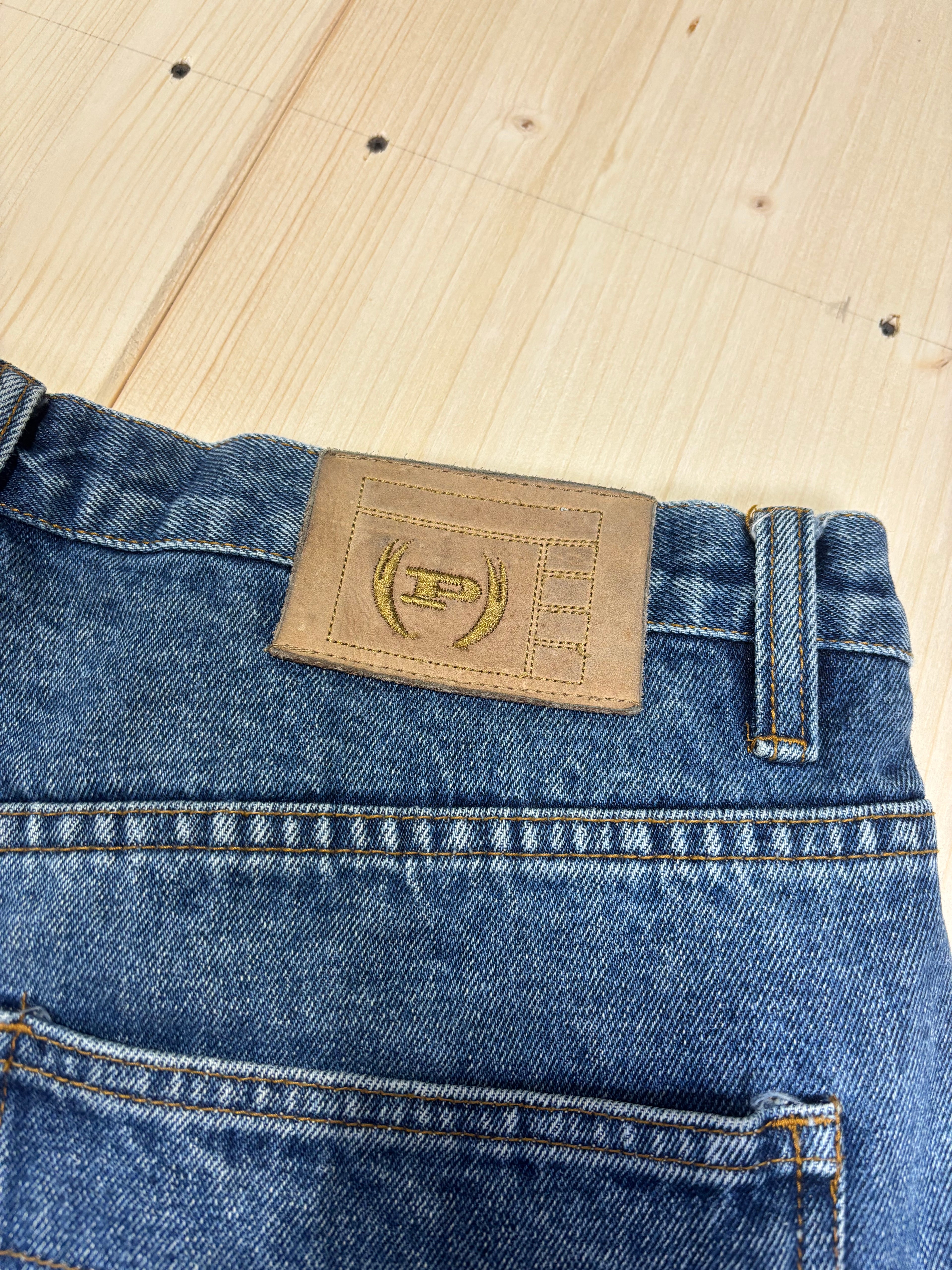 Bermuda Vintage Denim Carpenter Phat Farm