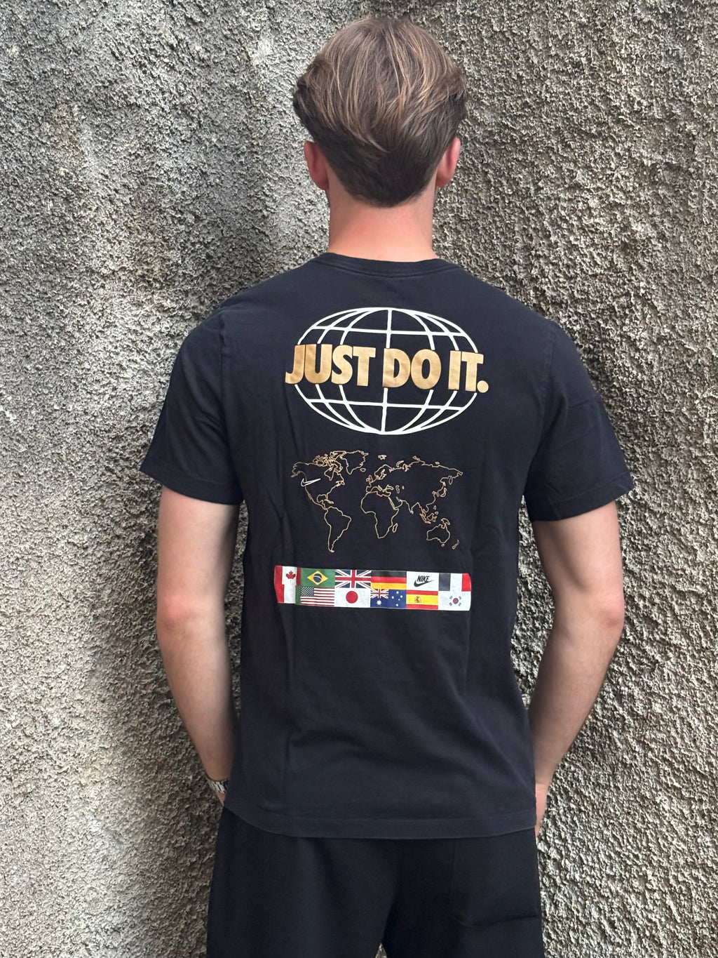 T-shirt Nike Just Do It World Tour Nera