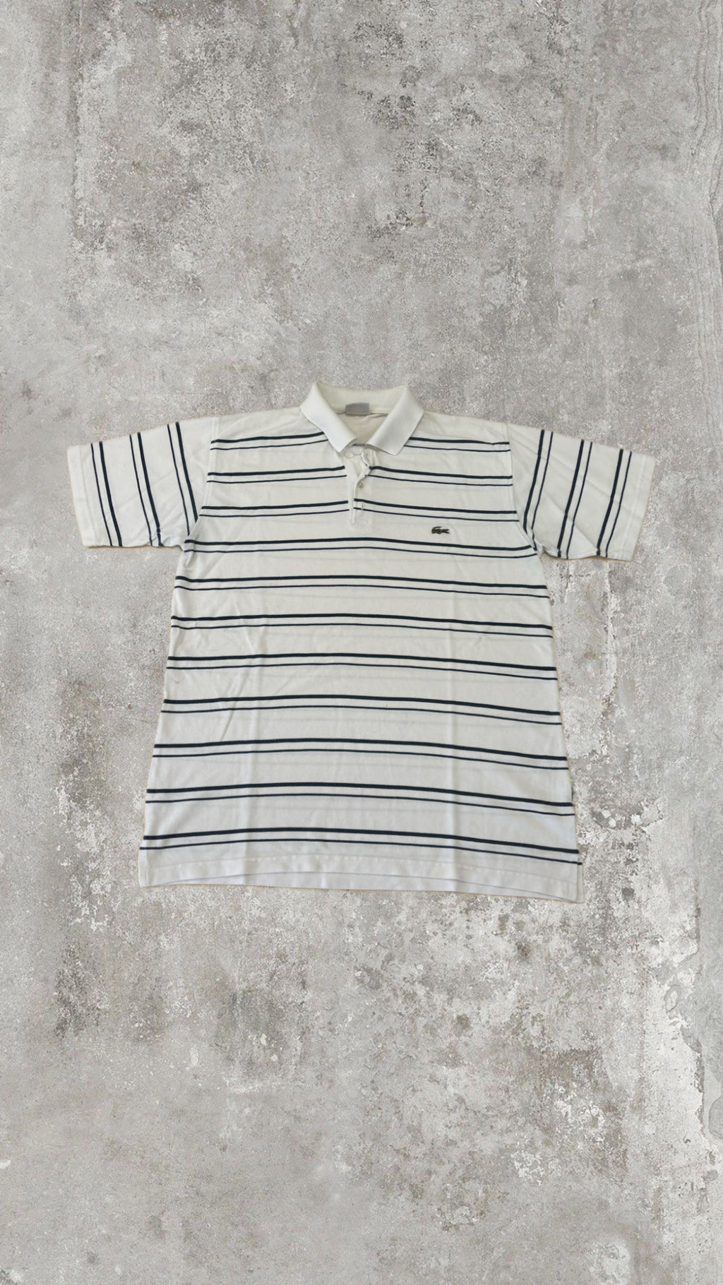 Polo Lacoste Uomo Bianca a Righe Blu con Logo Ricamato