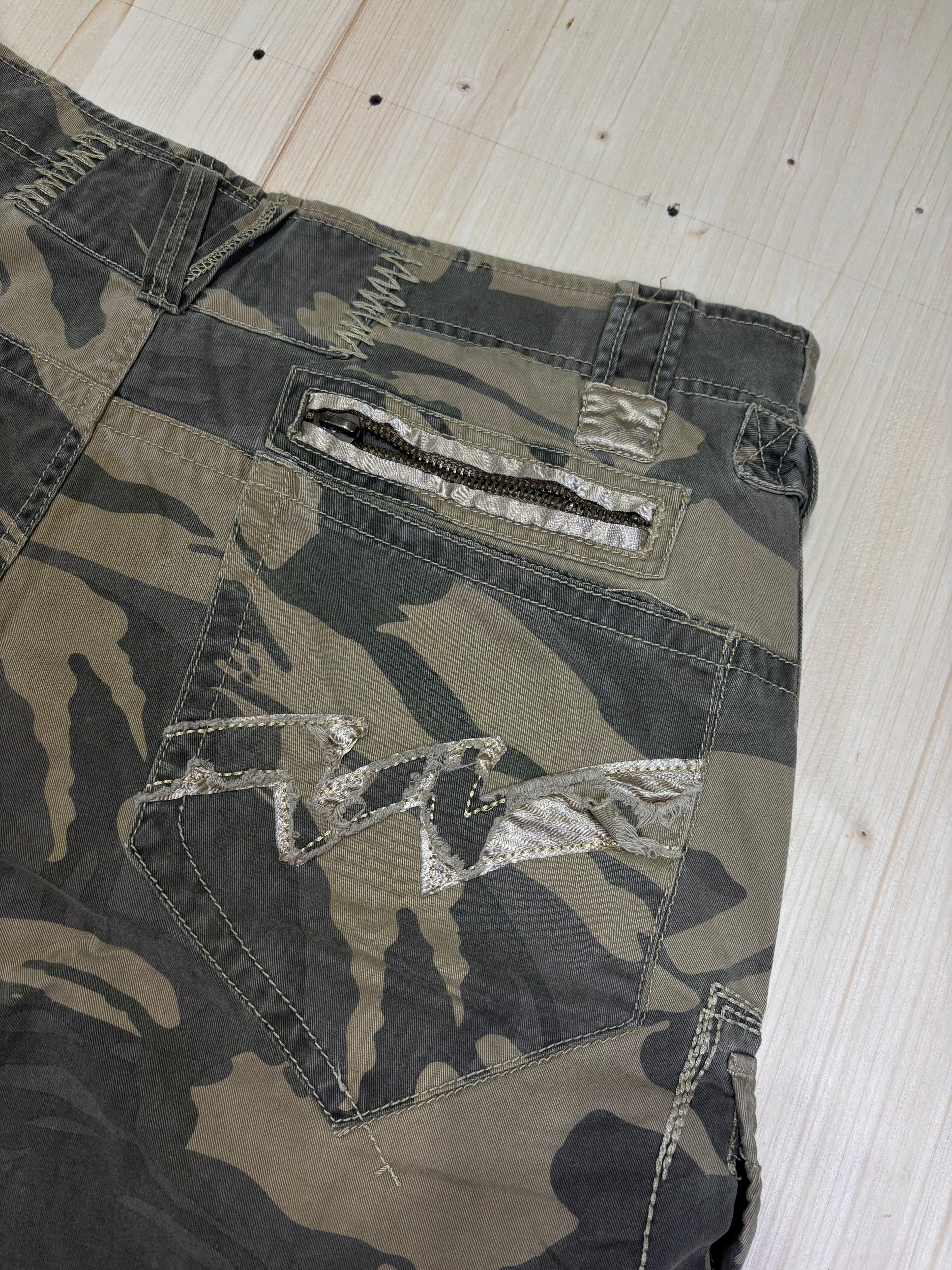 Bermuda Cargo Miskeen Originals Camouflage Vintage