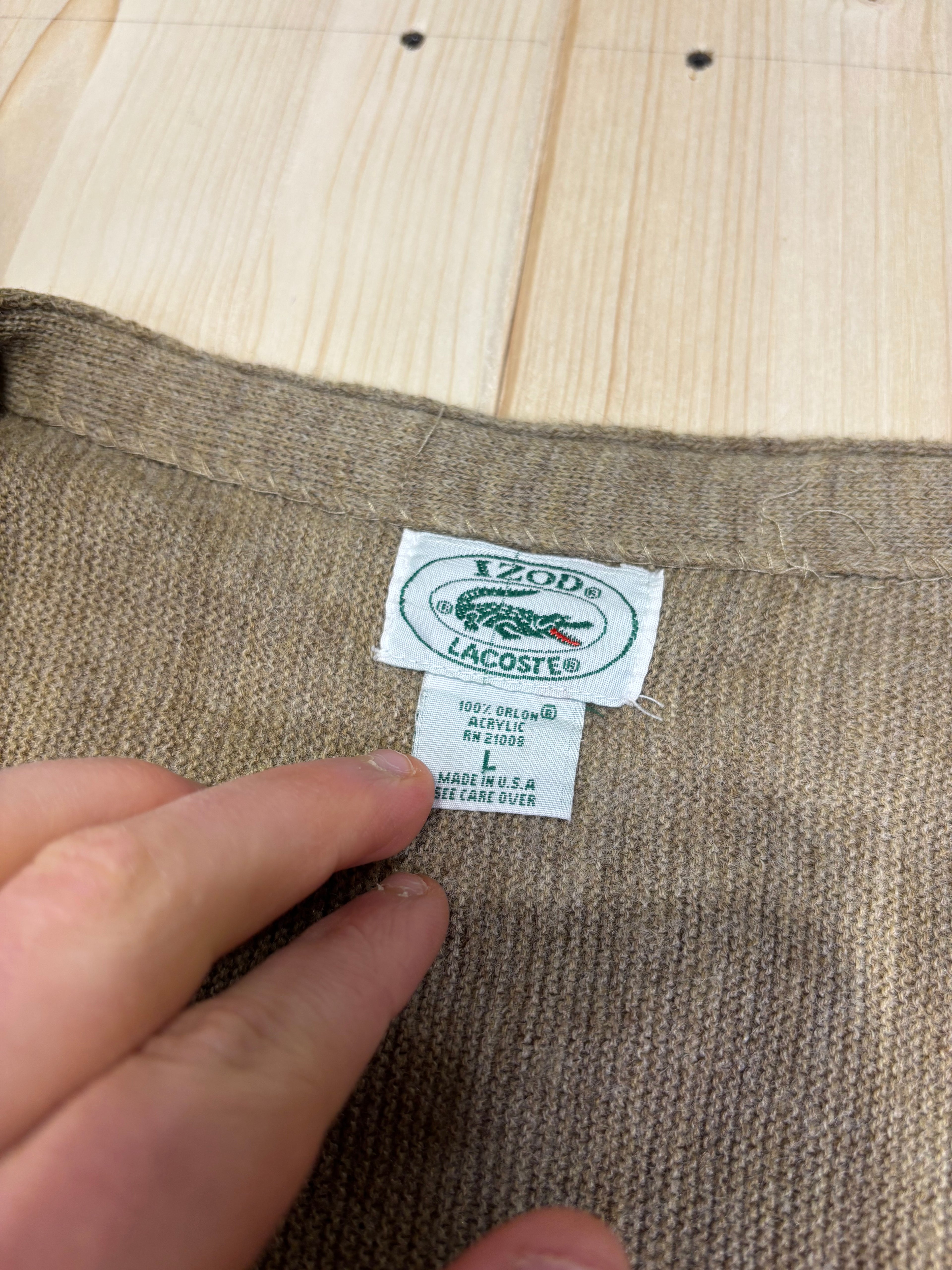 Lacoste Vintage V-Neck Cardigan – Beige