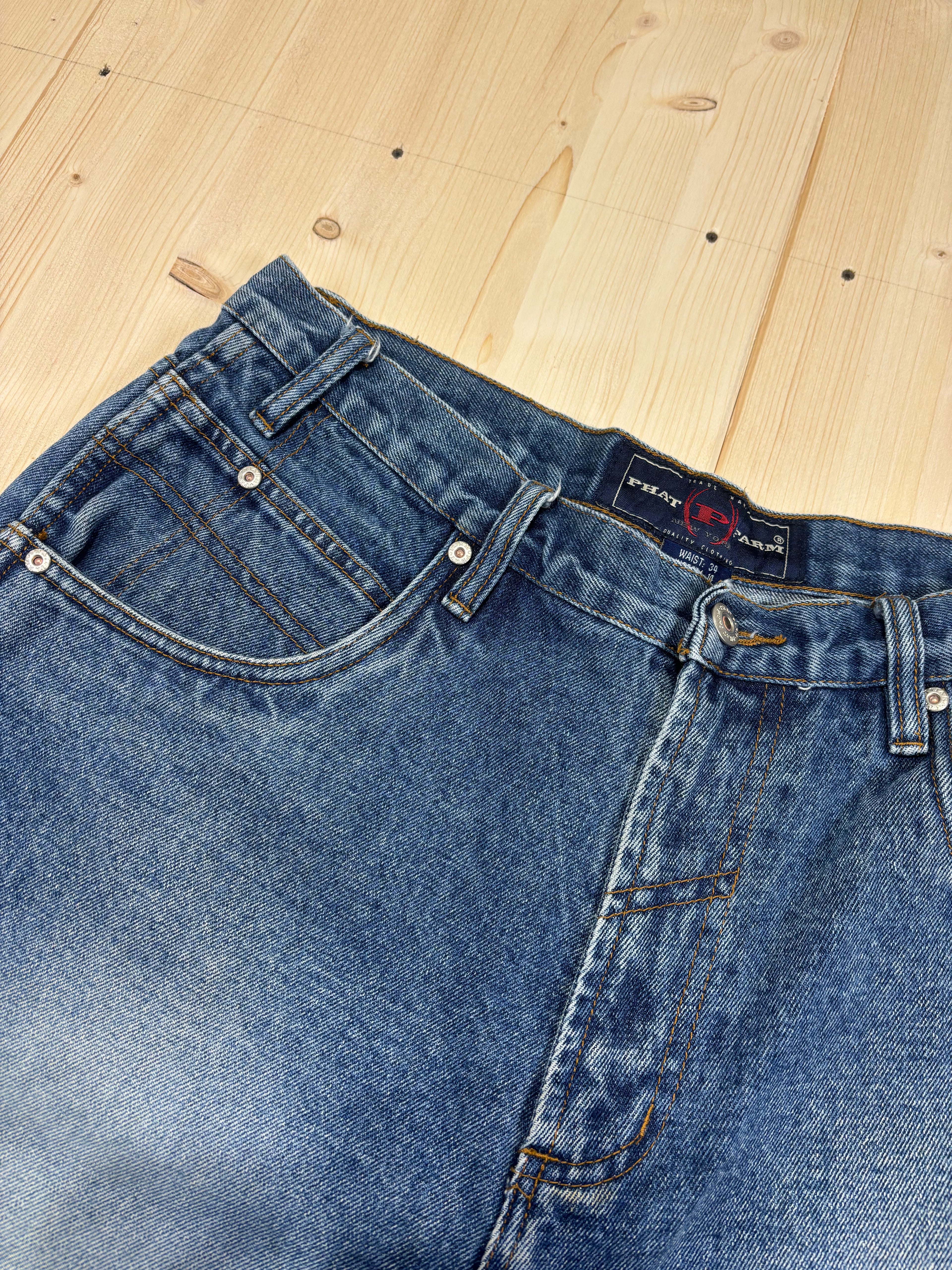 Bermuda Vintage Denim Carpenter Phat Farm