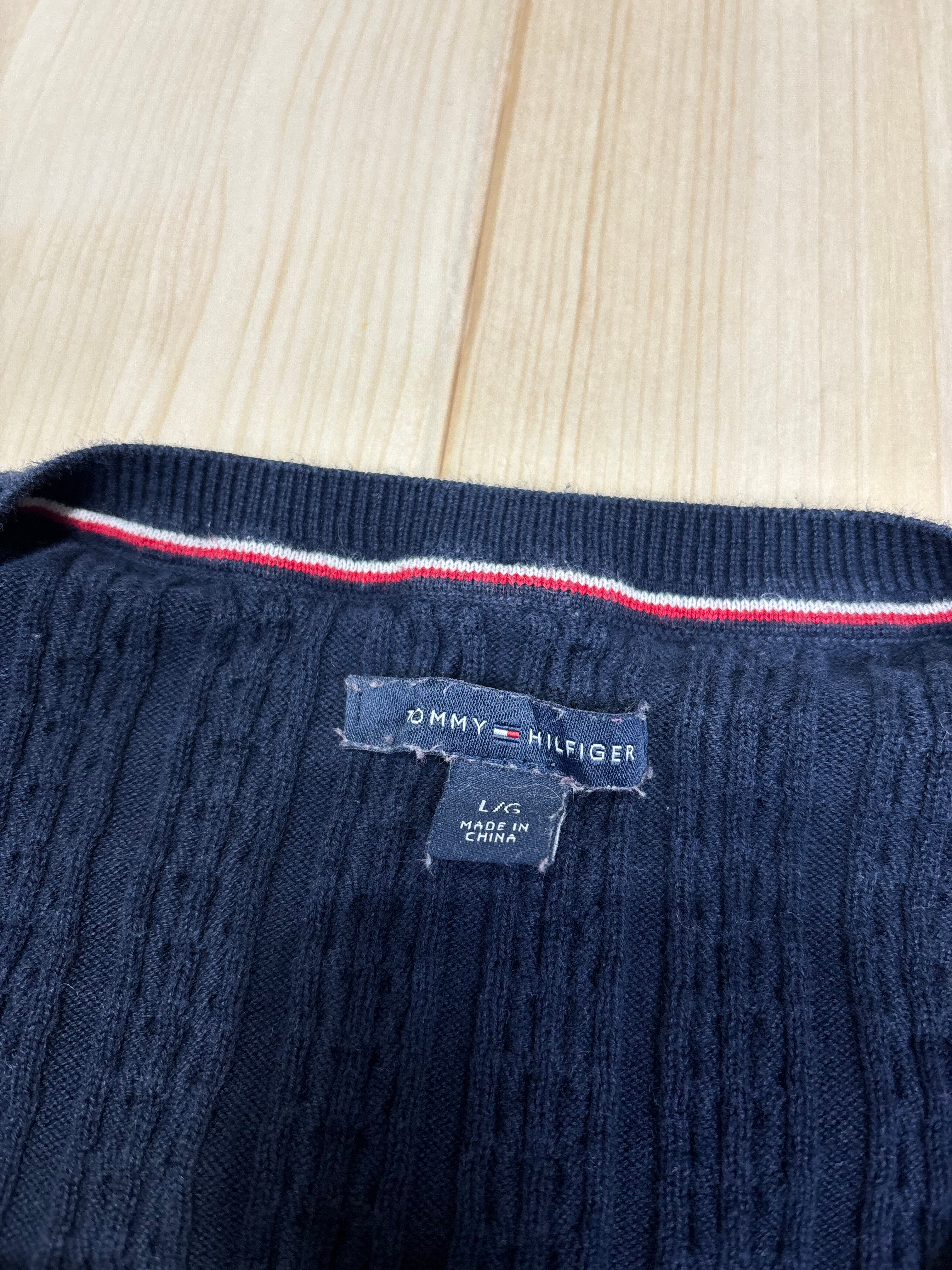 Vintage Tommy Hilfiger Navy Cable Knit Stripe Sweater – Multicolor Chest Stripes