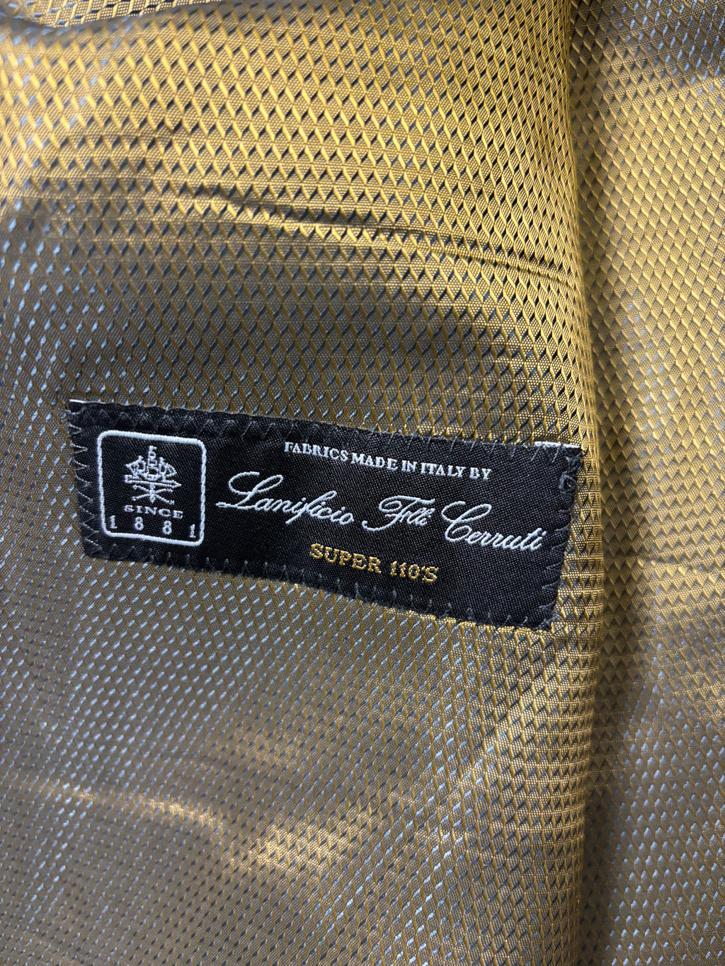 Vintage Italian Navy Blazer – Lanificio F.lli Cerruti Super 110’s Wool