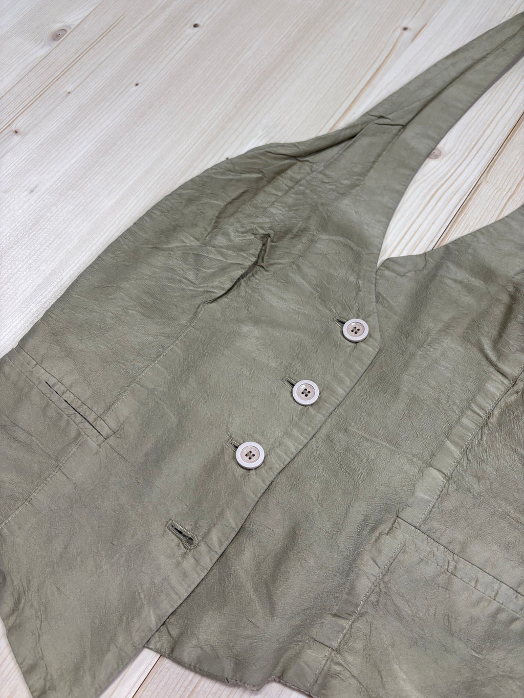 Top Donna Guess Vintage in Seta Beige Made in Italy