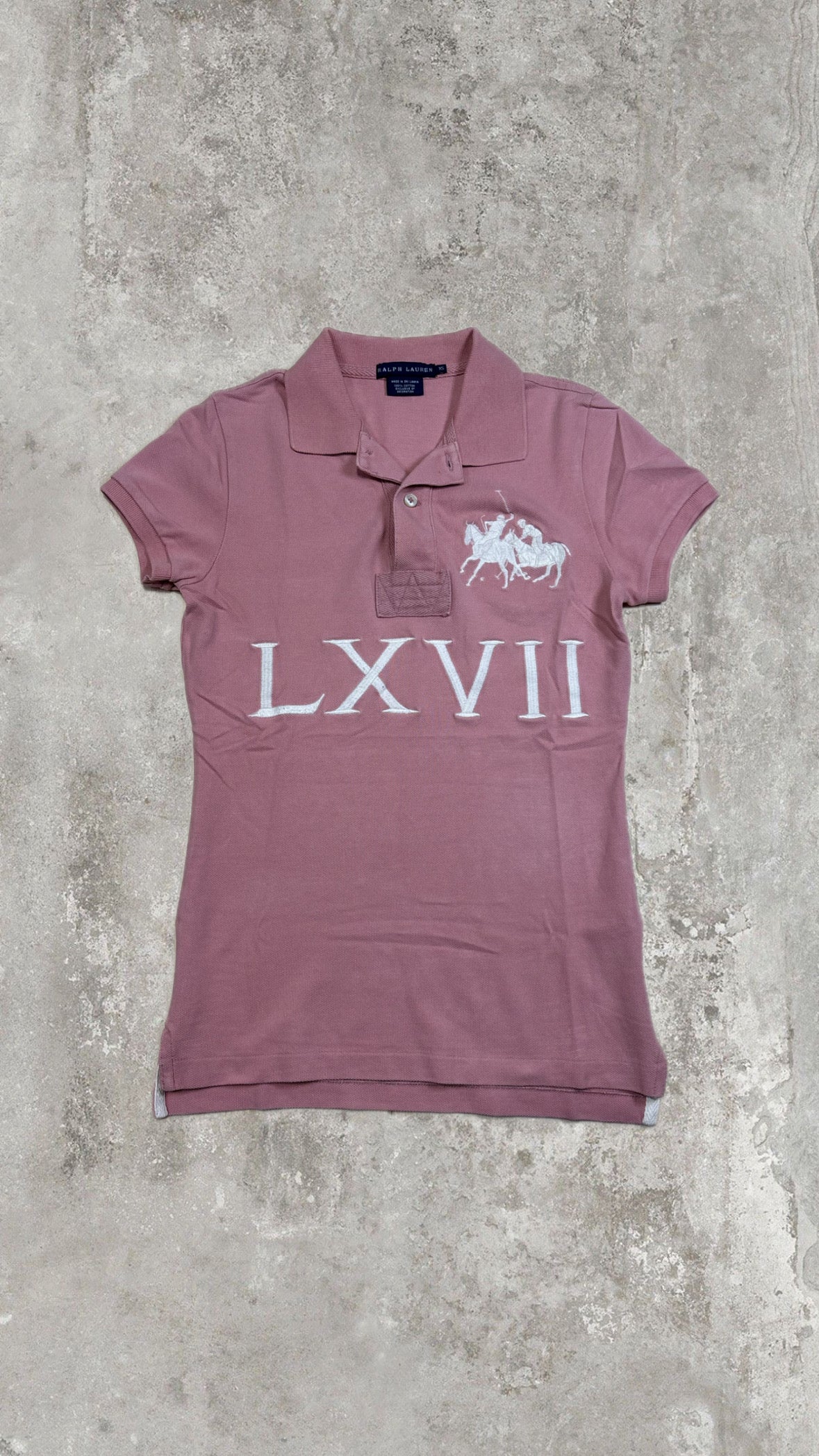 Polo Ralph Lauren Rosa con Maxi Logo e Numeri Romani LXVII - Slim Fit Donna