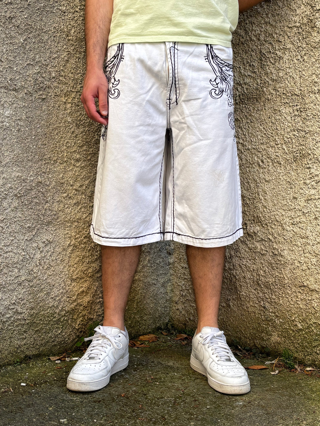 Bermuda Vintage Victorious Urban Couture bianco ricamato