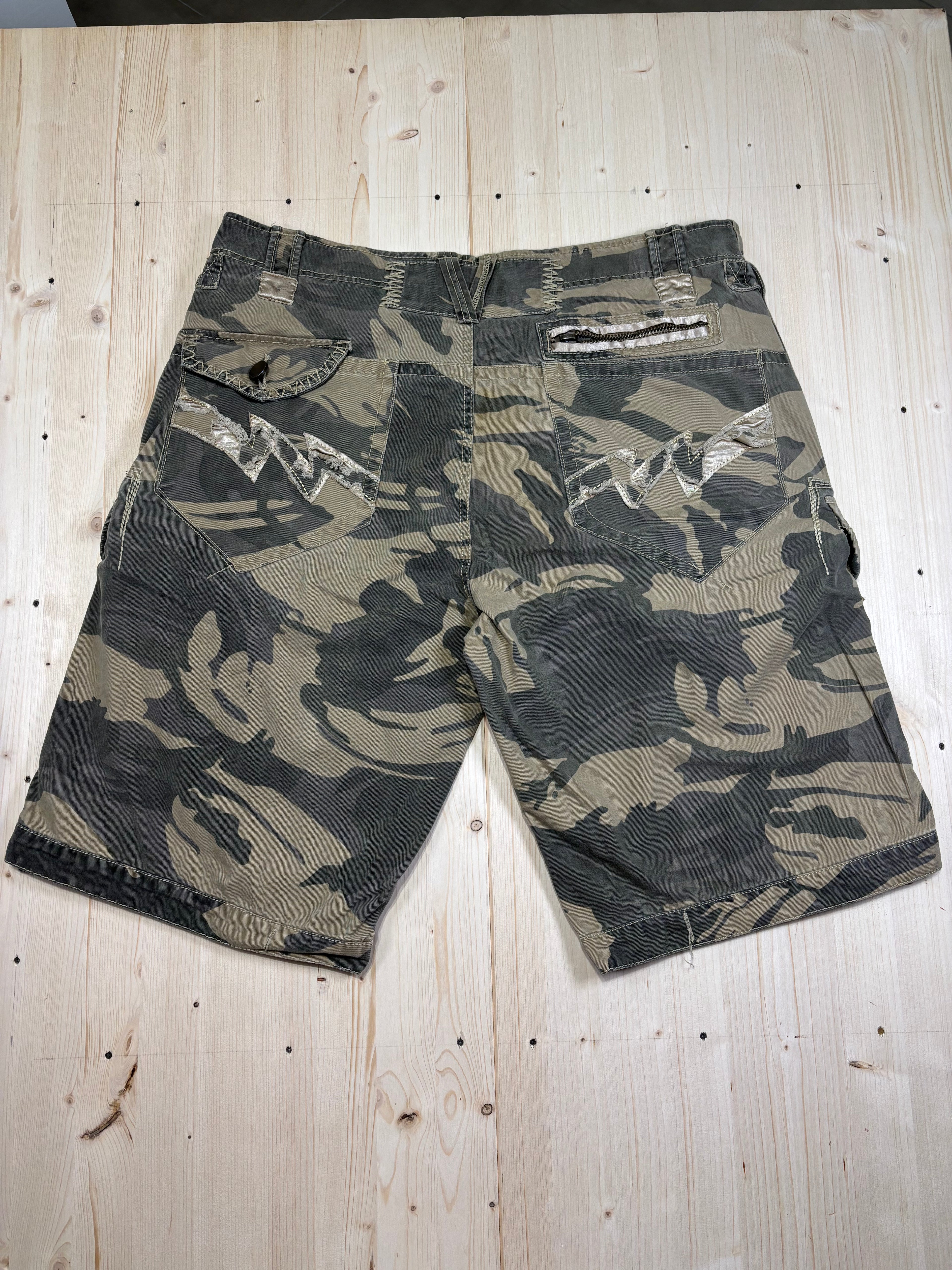 Bermuda Cargo Miskeen Originals Camouflage Vintage