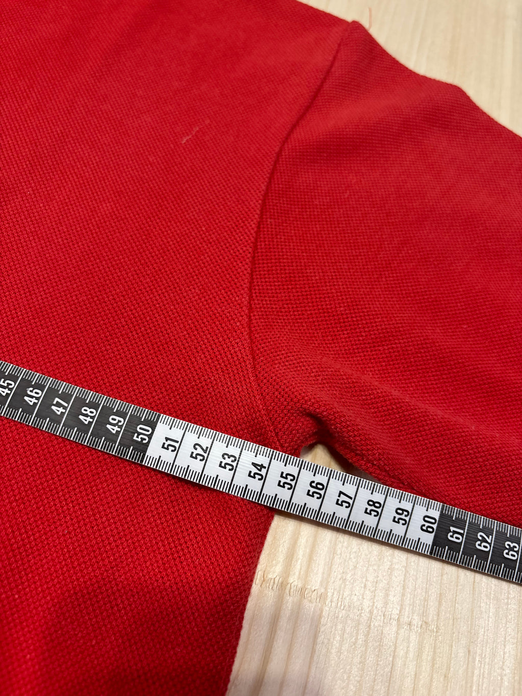 Polo Lacoste Uomo Rossa con Logo Ricamato – Regular Fit